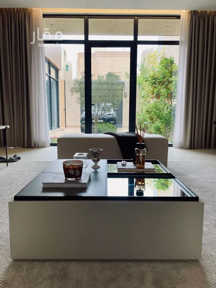 فيلا للبيع في شارع عين شمر, حي الياسمين, مدينة الرياض, منطقة الرياض صورة 2