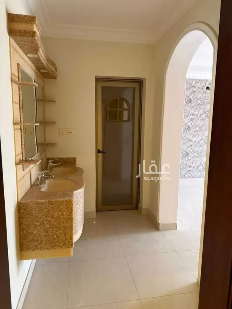 فيلا للبيع في شارع الامانه, حي البحيرة, مدينة الخبر, المنطقة الشرقية صورة 3