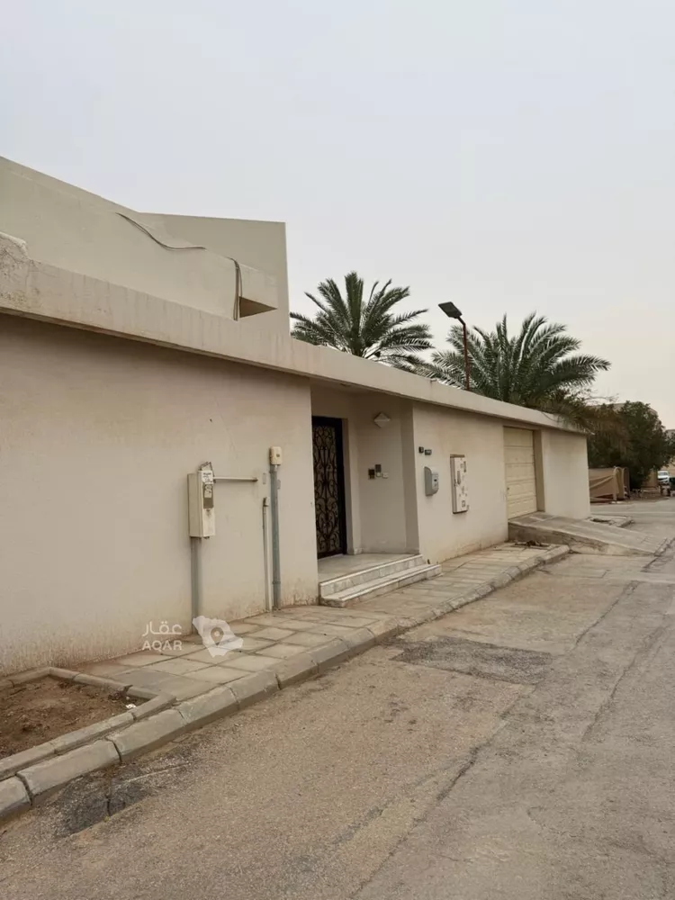 فيلا للبيع في شارع الوادي الفارع, حي القدس, مدينة الرياض, منطقة الرياض 8