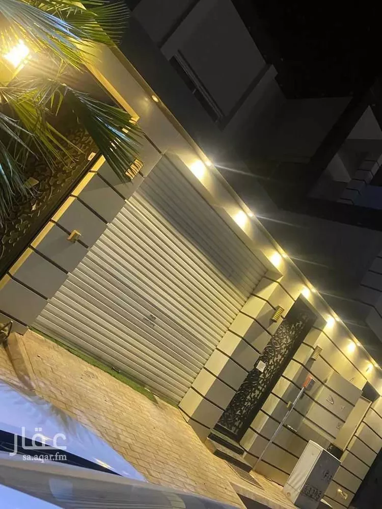 فيلا للبيع في شارع عمر بن عبدالكريم المكي, حي بدر, مدينة الرياض, منطقة الرياض 9