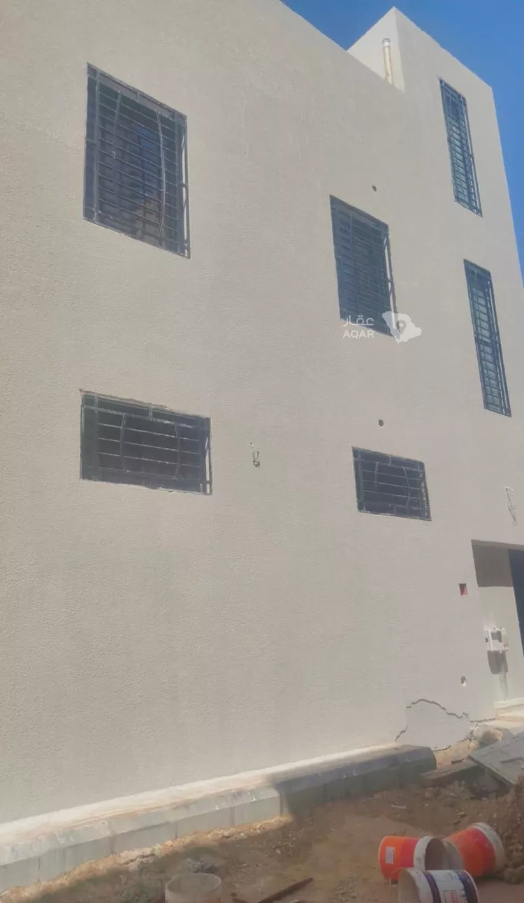 Building for Rent in Riyadh Ad Deerah
