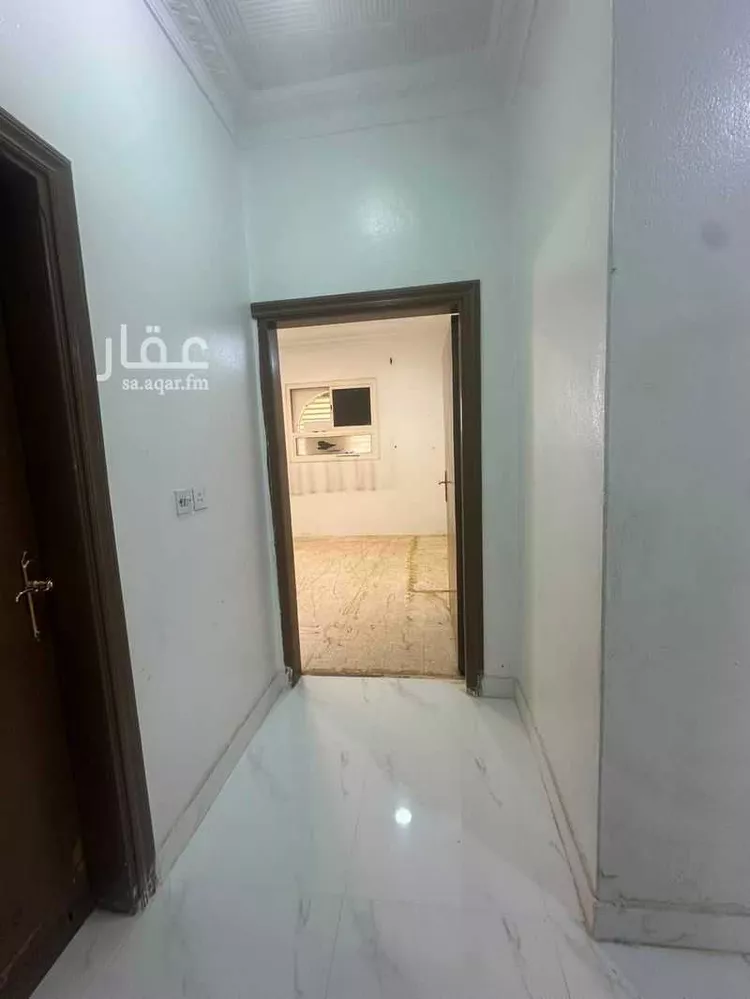 دور للإيجار في شارع العمرة, حي الشفاء, مدينة الرياض, منطقة الرياض 8