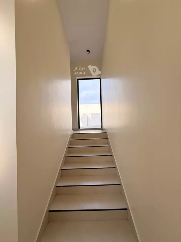 Floor for Sale in Khamis Mushait Al Wahah 4