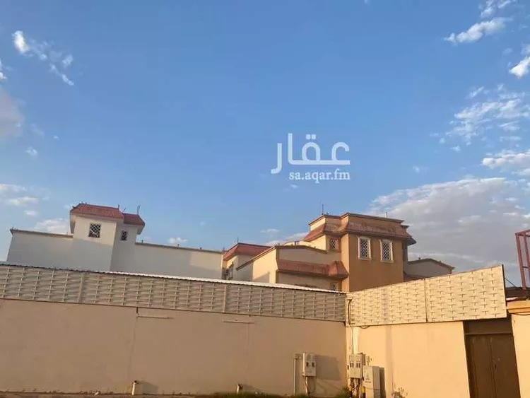 عمارة للبيع في شارع حجر بن عدي الكندي, حي الأمير مشعل ب, مدينة شرورة, منطقة نجران صورة 4