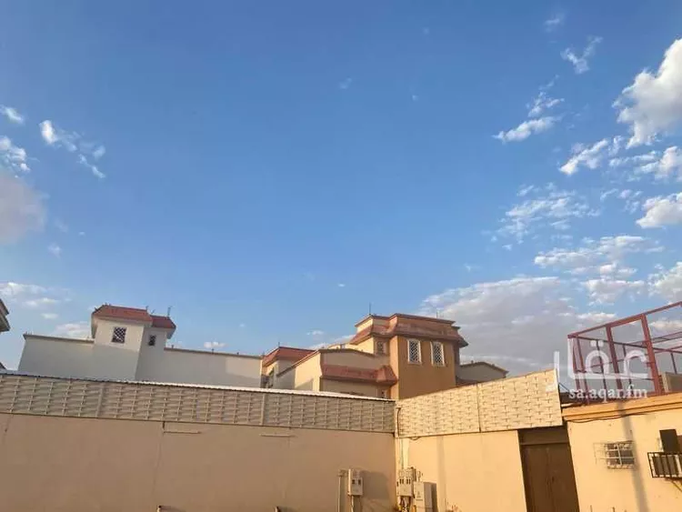 عمارة للبيع في شارع حجر بن عدي الكندي, حي الأمير مشعل ب, مدينة شرورة, منطقة نجران صورة 2