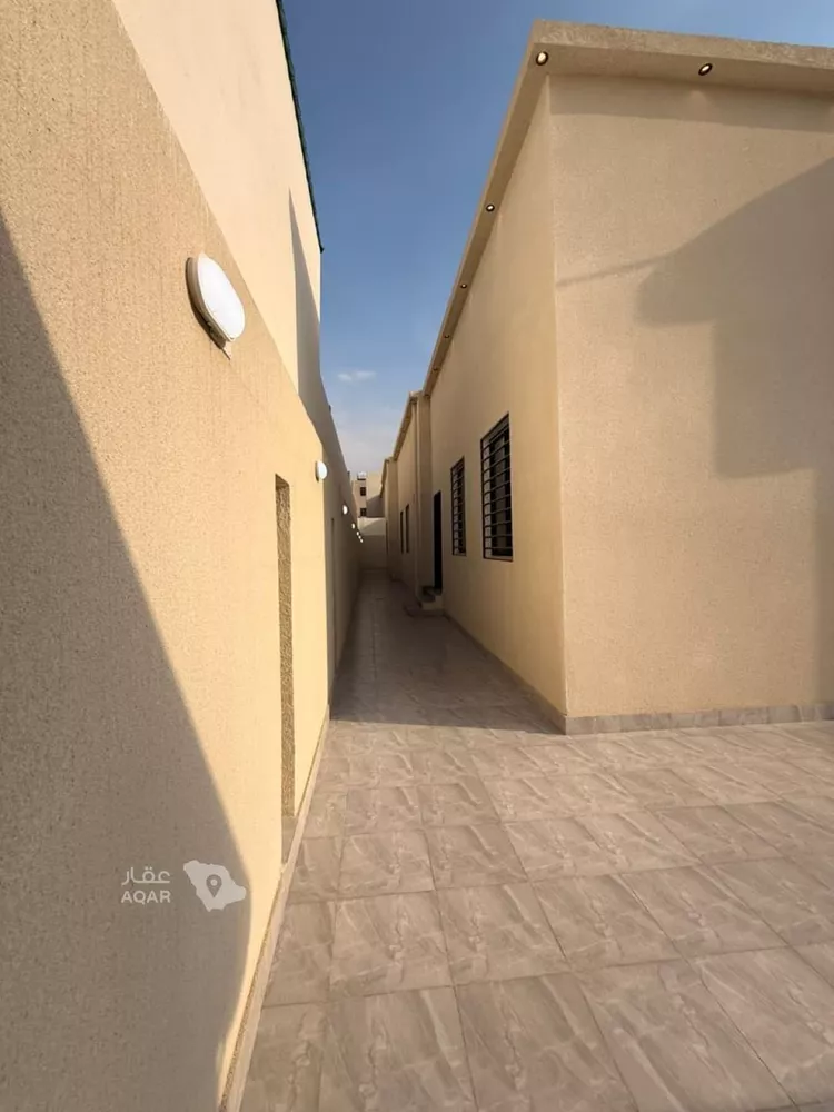 Floor for Sale in Khamis Mushait Al Wahah 7