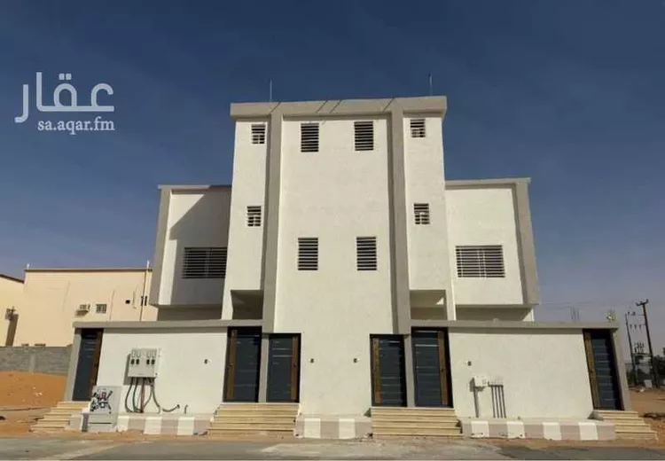 شقة للبيع في شارع ابراهيم بن محمد, حي الروضة الشمالي, مدينة شرورة, منطقة نجران