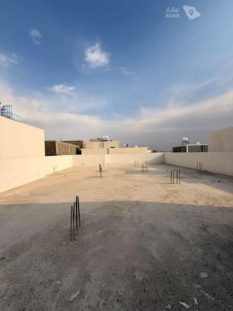 Floor for Sale in Khamis Mushait Al Wahah 6