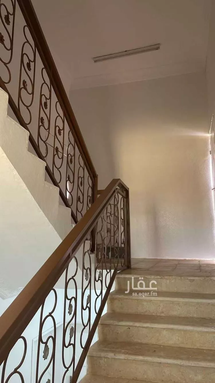 شقة للبيع في شارع الامير سلطان بن عبدالعزيز, حي الملك عبدالله, مدينة شرورة, منطقة نجران 8