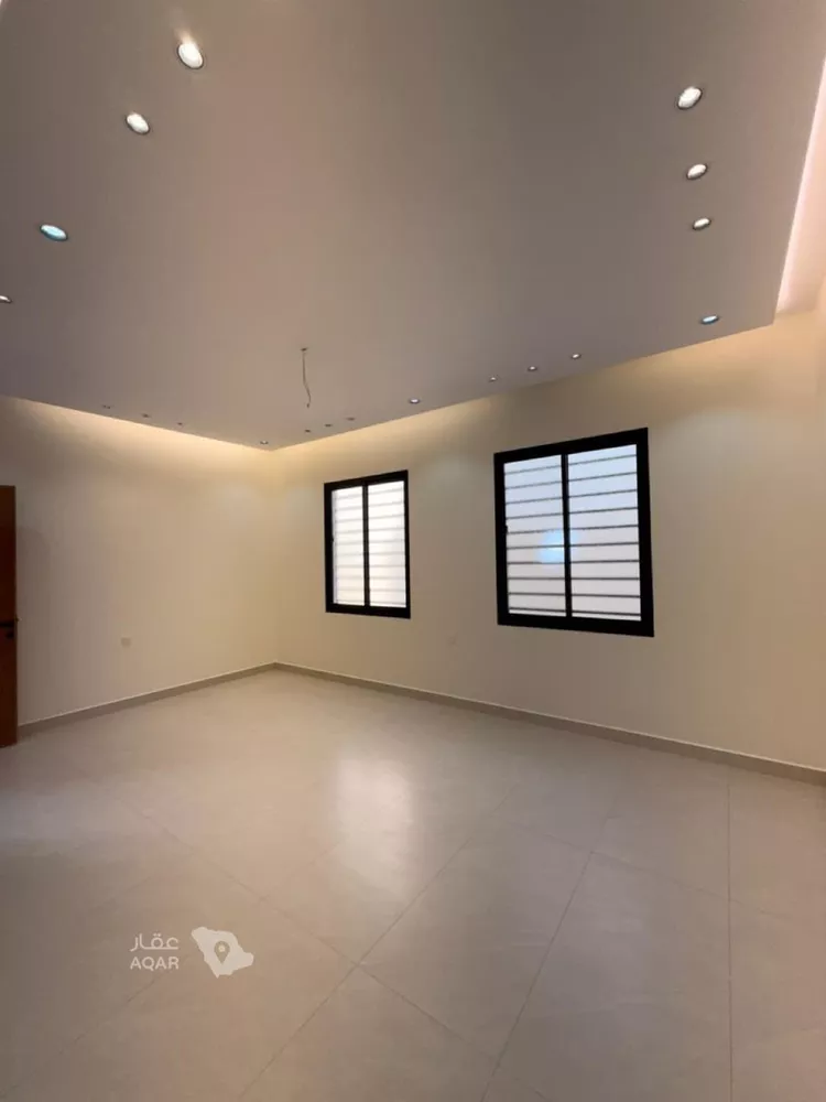 Floor for Sale in Khamis Mushait Al Wahah 11
