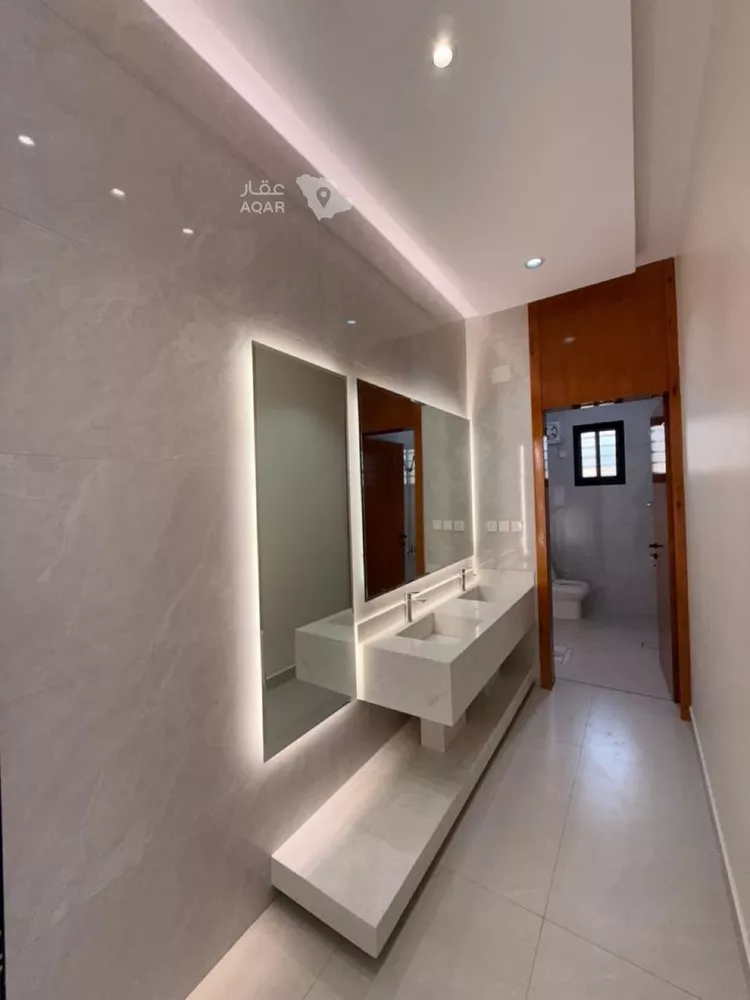 Floor for Sale in Khamis Mushait Al Wahah 12