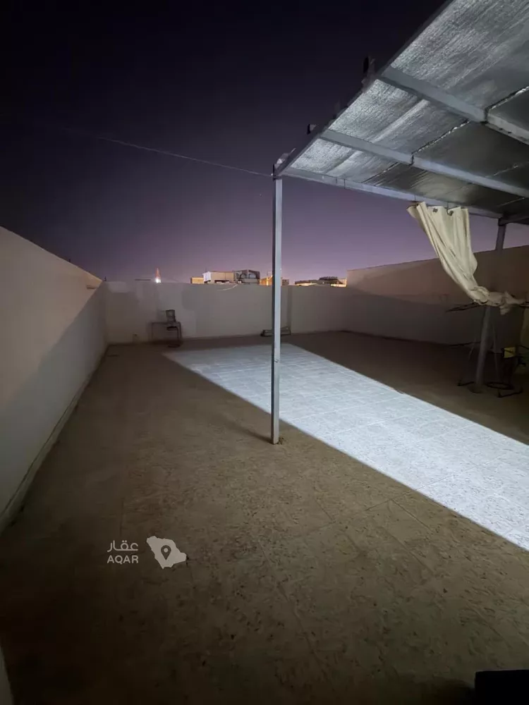 شقة للبيع في شارع مدرك بن واصل, حي بدر, مدينة الرياض, منطقة الرياض 8