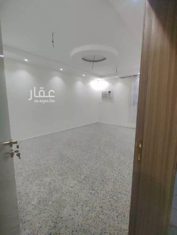 عمارة للبيع في شارع عبدالله بن قيس, حي الأمير مشعل ب, مدينة شرورة, منطقة نجران 14