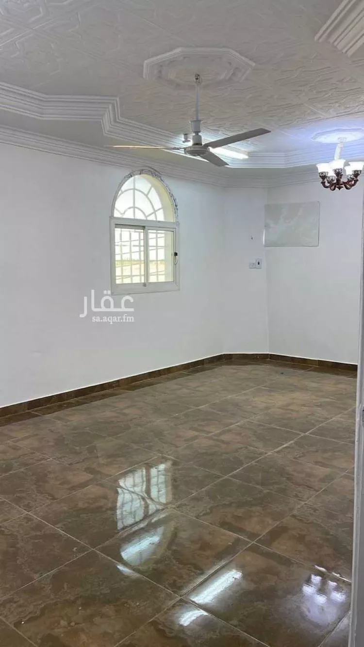 شقة للبيع في شارع الامير سلطان بن عبدالعزيز, حي الملك عبدالله, مدينة شرورة, منطقة نجران 18