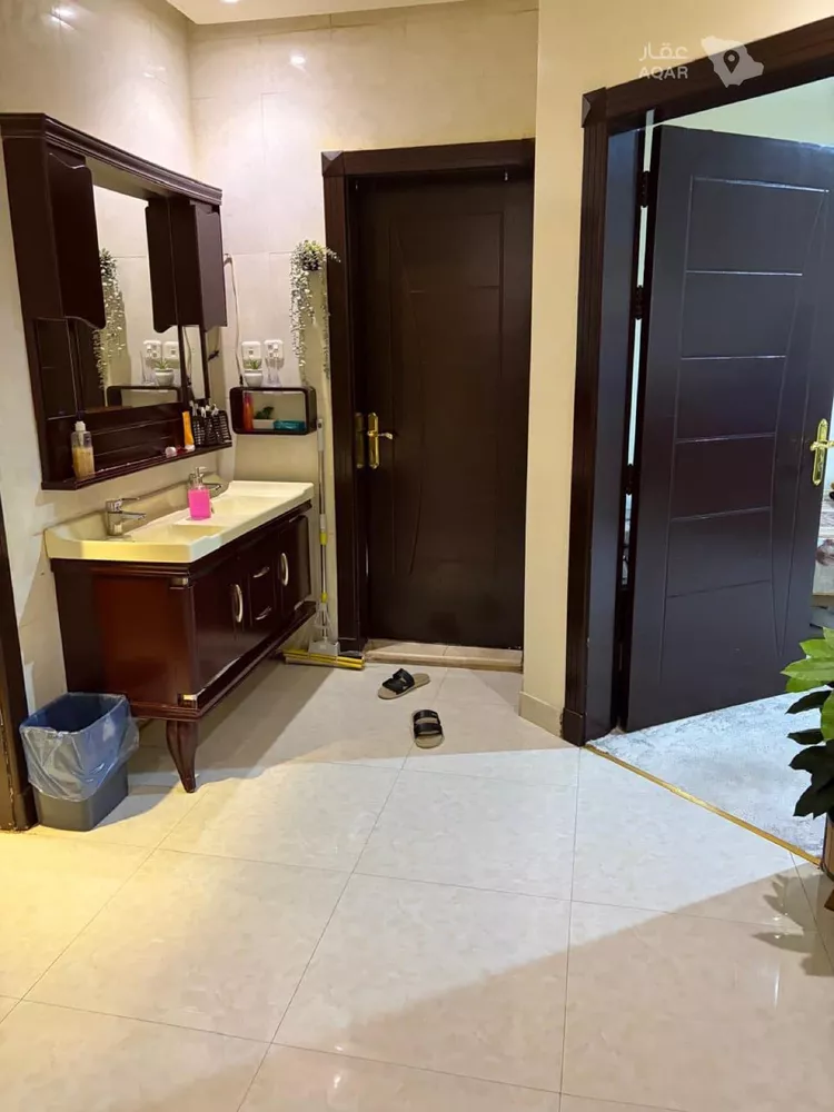 شقة للبيع في شارع مدرك بن واصل, حي بدر, مدينة الرياض, منطقة الرياض 3