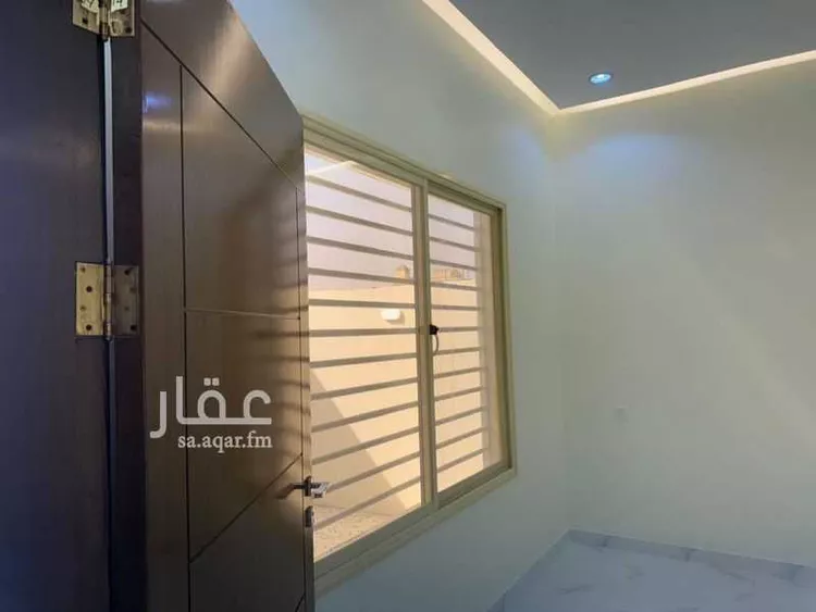 شقة للبيع في شارع ابراهيم بن محمد, حي الروضة الشمالي, مدينة شرورة, منطقة نجران 6