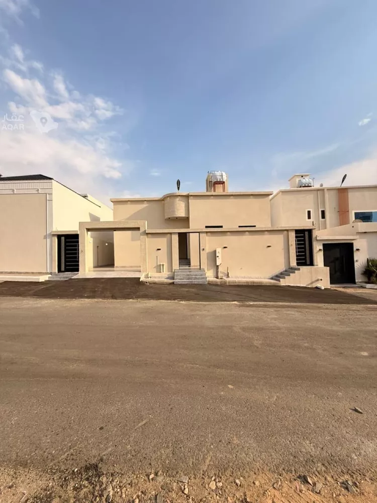 Floor for Sale in Khamis Mushait Al Wahah 8