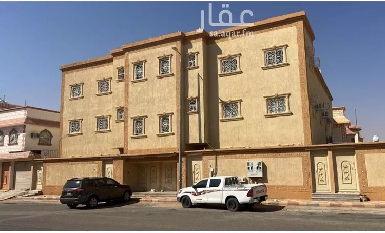 عمارة للبيع في شارع الرياحة, حي الأمير مشعل أ, مدينة شرورة, منطقة نجران