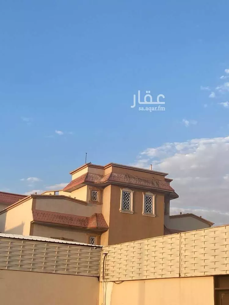 عمارة للبيع في شارع حجر بن عدي الكندي, حي الأمير مشعل ب, مدينة شرورة, منطقة نجران صورة 3
