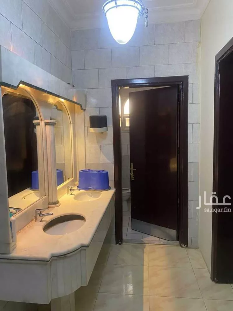 فيلا للبيع في شارع أبي عبدالله المقدسي, حي الأندلس, مدينة الرياض, منطقة الرياض صورة 2