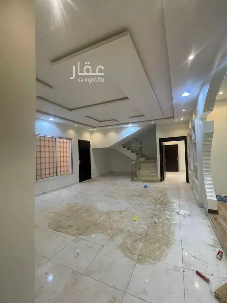 فيلا للإيجار في شارع محمد بن الحارث التغلبي, حي عكاظ, مدينة الرياض, منطقة الرياض صورة 3