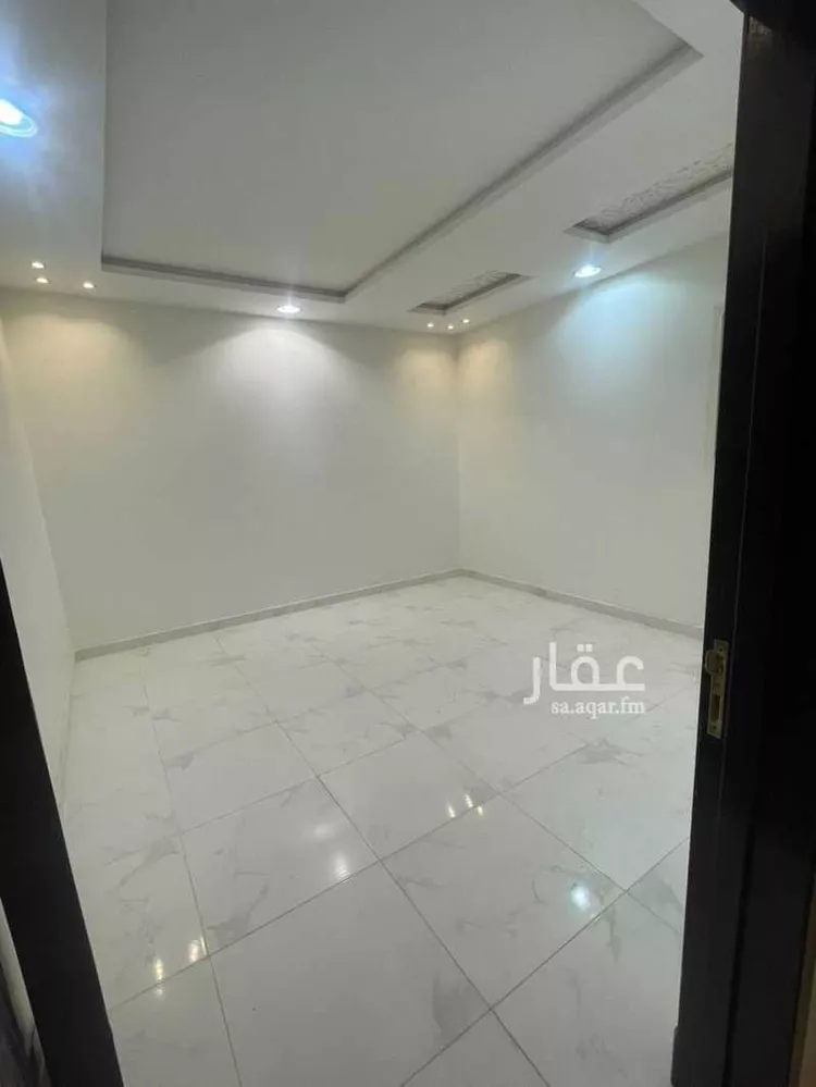 فيلا للإيجار في شارع محمد بن الحارث التغلبي, حي عكاظ, مدينة الرياض, منطقة الرياض صورة 5