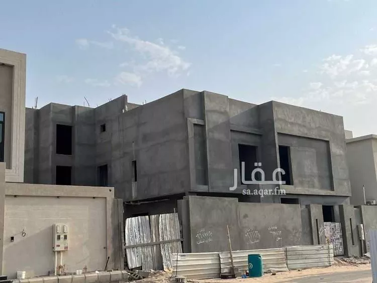 فيلا للبيع في شارع محمد الغزالي ، حي اليرموك ، المبرز ، الاحساء