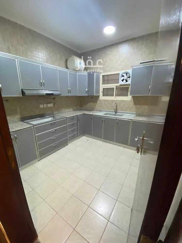 شقة للإيجار في شارع القلعة, حي الربيع, مدينة الرياض, منطقة الرياض صورة 4