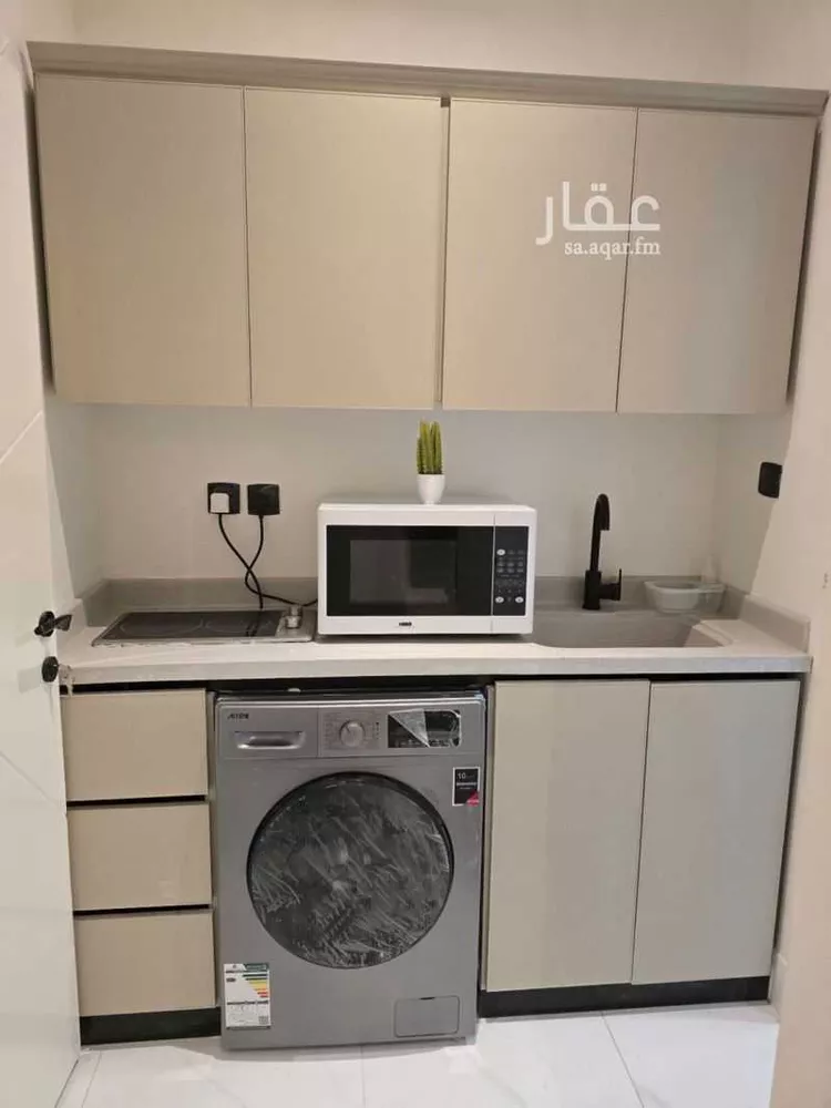 شقة للبيع في شارع ام الهوشان, حي الحمراء, مدينة الخبر, المنطقة الشرقية 9