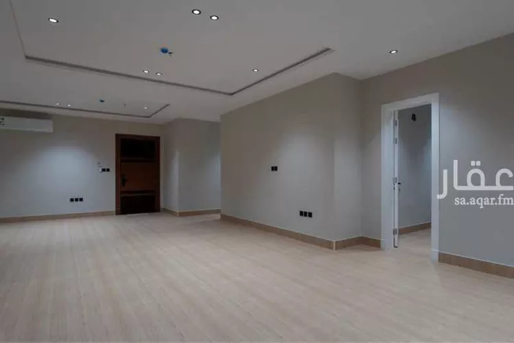 شقة للإيجار في شارع 12ا, حي الحمراء, مدينة الخبر, المنطقة الشرقية صورة 4