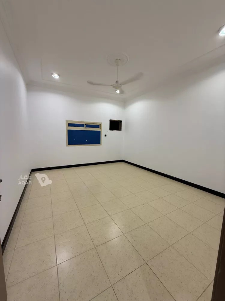 Apartment for Sale in Hail Al Khuzamy 8