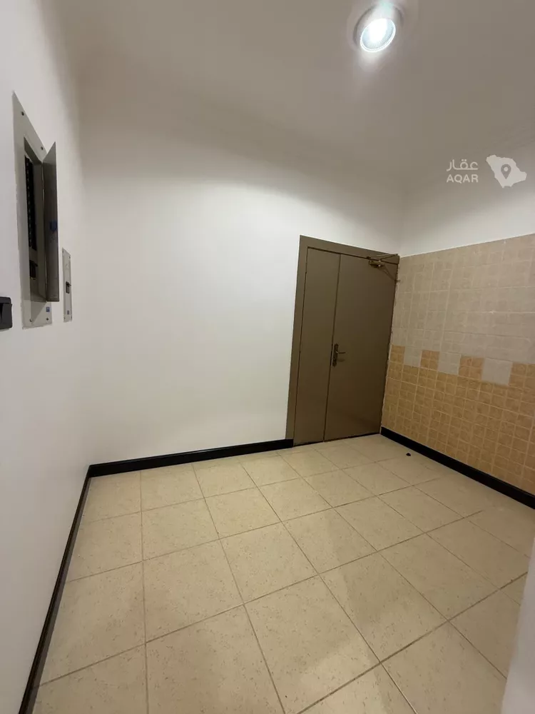Apartment for Sale in Hail Al Khuzamy 6