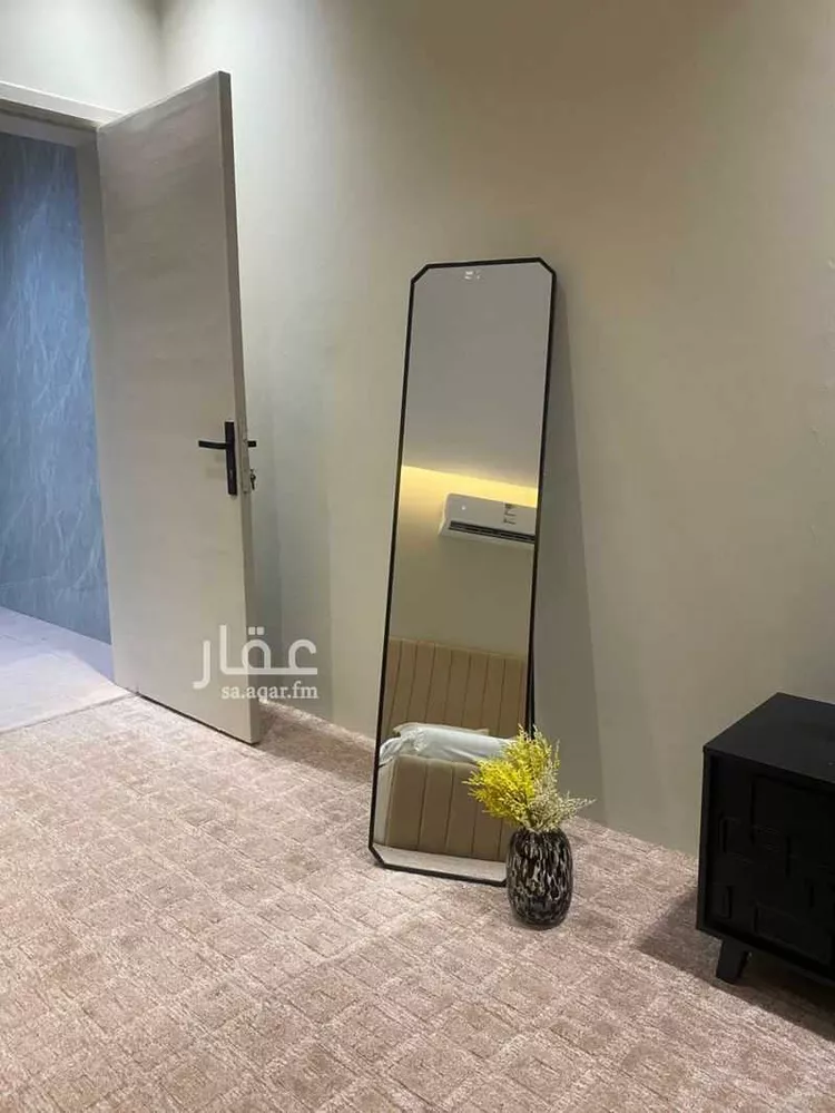 شقة للإيجار في شارع عبدالله ابن عثمان ابن عفان, حي الياسمين, مدينة حائل, منطقة حائل صورة 2