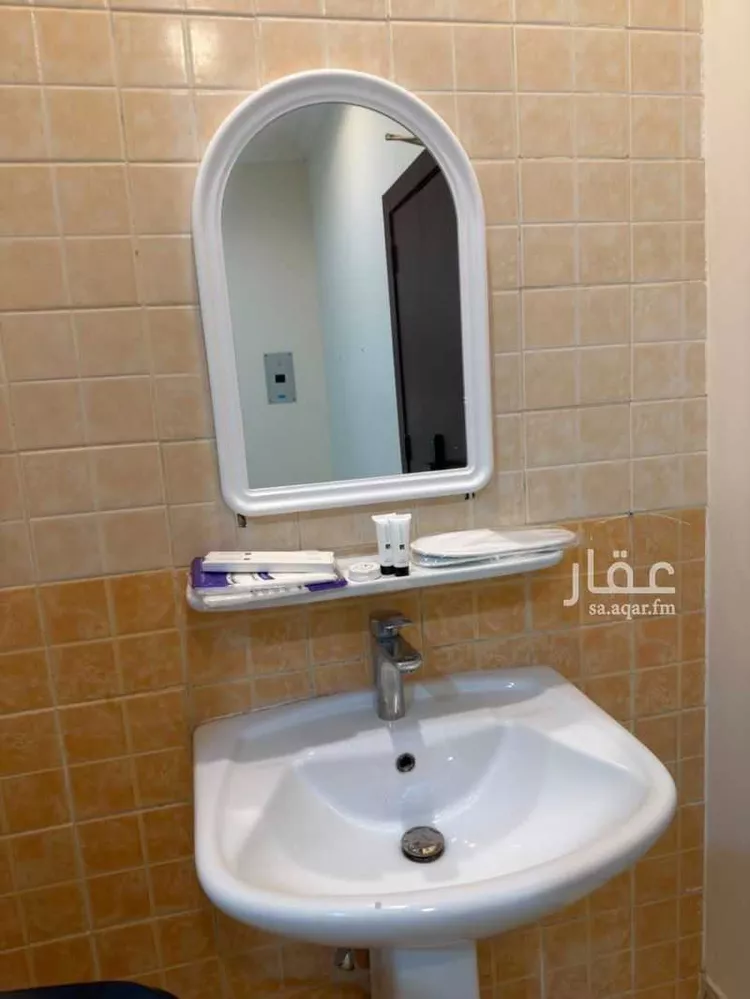 شقة للإيجار في شارع عبدالله ابن عثمان ابن عفان, حي الياسمين, مدينة حائل, منطقة حائل صورة 4