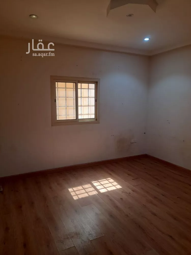 فيلا للبيع في شارع الهفوف, حي الياسمين, مدينة الرياض, منطقة الرياض صورة 5