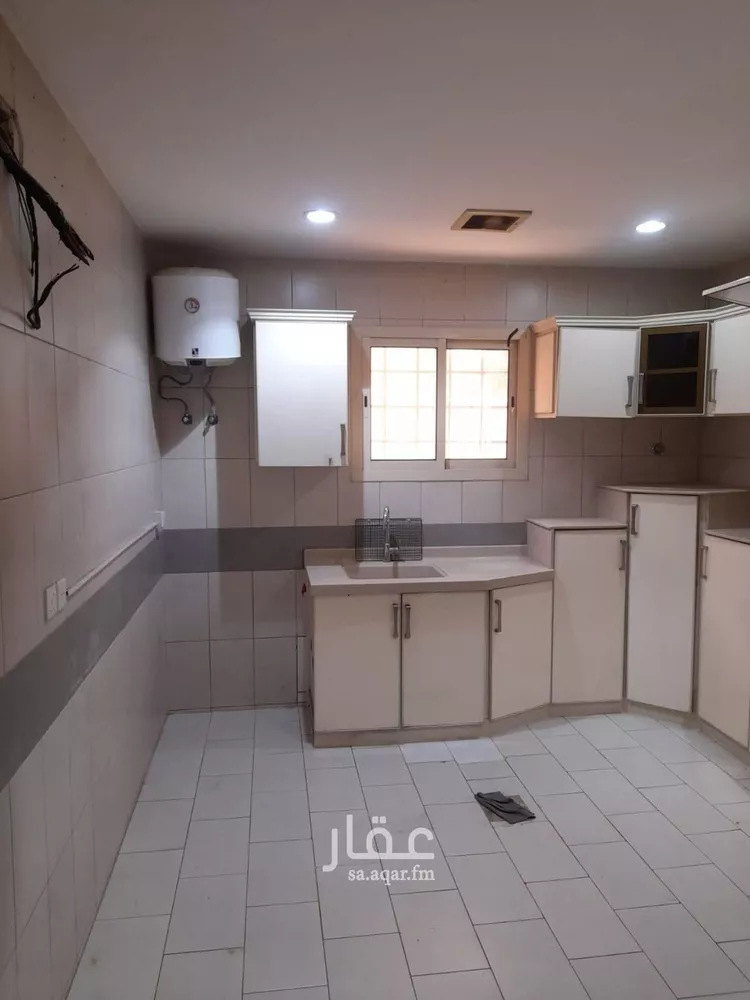 فيلا للبيع في شارع الهفوف, حي الياسمين, مدينة الرياض, منطقة الرياض 9