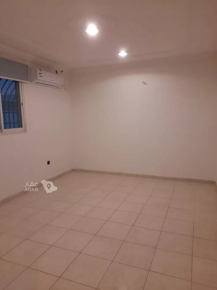 Floor for Rent in Riyadh Ar Raid 6