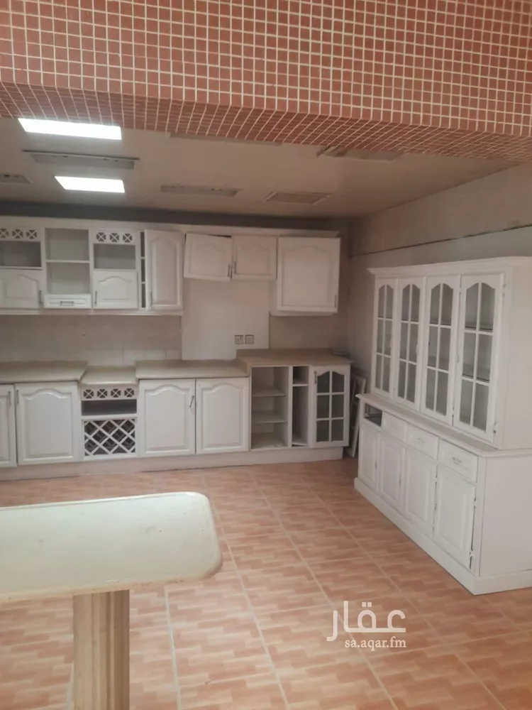 فيلا للإيجار في شارع عبدالرحمن البزاز, حي الرائد, مدينة الرياض, منطقة الرياض 8