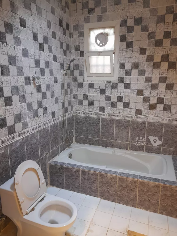Floor for Rent in Riyadh Ar Raid 17