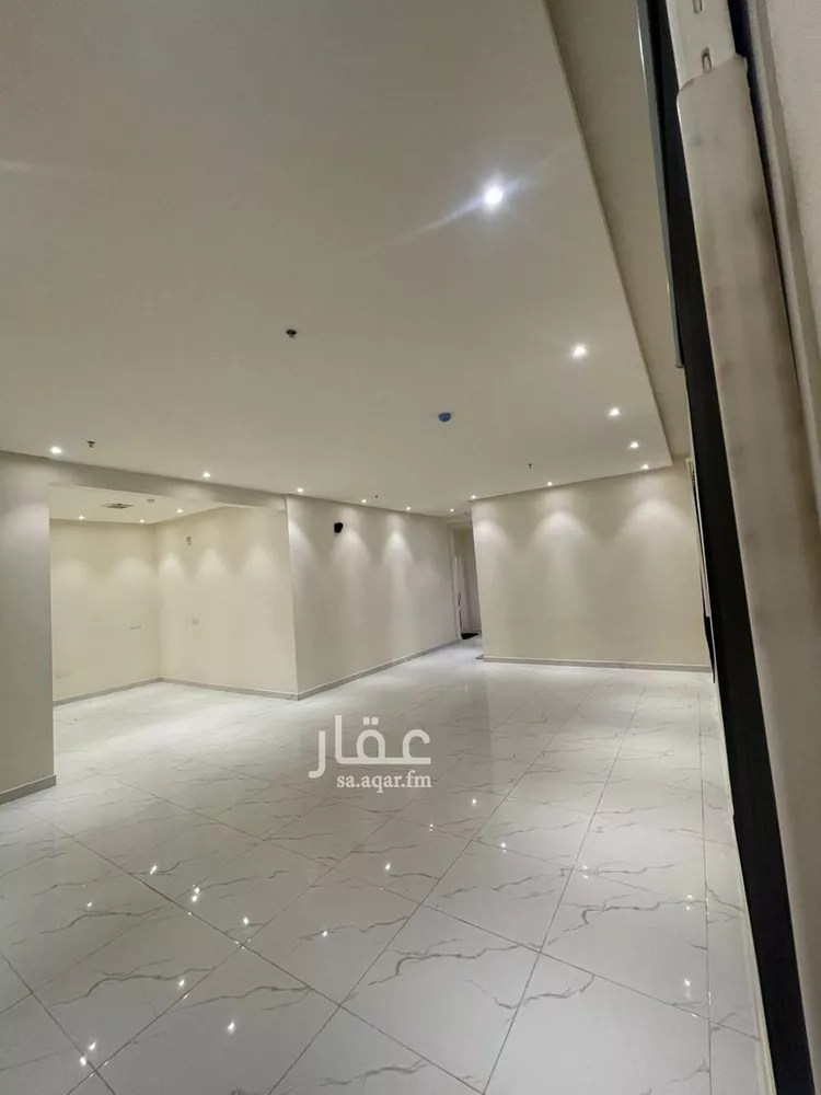 شقة للإيجار في شارع سالم بن معقل, حي النخيل, مدينة الرياض, منطقة الرياض صورة 2
