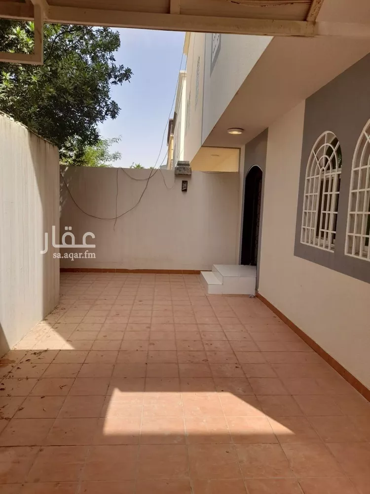 فيلا للإيجار في شارع عبدالعزيز محمد المبارك, حي النخيل, مدينة الرياض, منطقة الرياض صورة 4