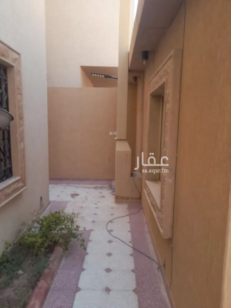 فيلا للإيجار في شارع عبدالرحمن البزاز, حي الرائد, مدينة الرياض, منطقة الرياض صورة 5