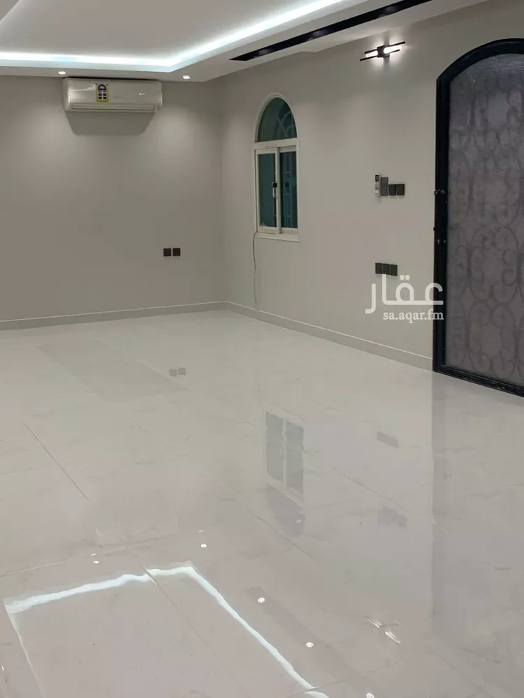 فيلا للإيجار في شارع عبدالعزيز محمد المبارك, حي النخيل, مدينة الرياض, منطقة الرياض صورة 4