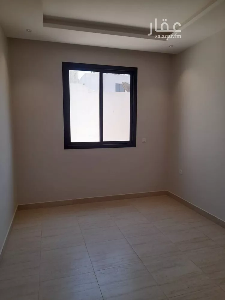 شقة للإيجار في شارع عشيرة سدير, حي الرائد, مدينة الرياض, منطقة الرياض 7