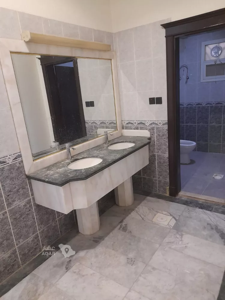 دور للإيجار في شارع ابي فراس الحمداني, حي الرائد, مدينة الرياض, منطقة الرياض 14