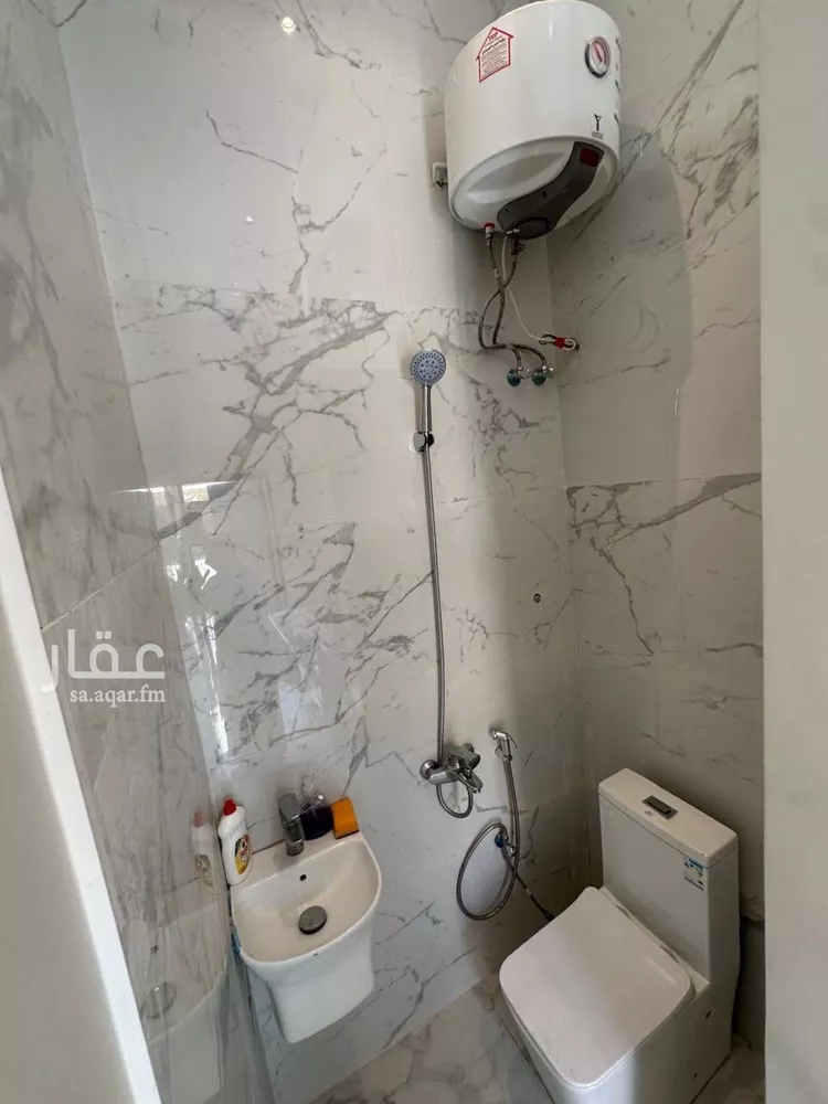 غرفة للإيجار في شارع محمد الشاعر, حي القيروان, مدينة الرياض, منطقة الرياض صورة 3
