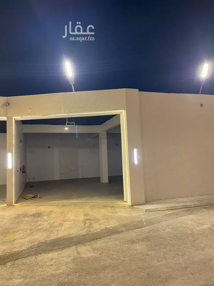Shop for Rent in Riyadh Al Khaleej 10
