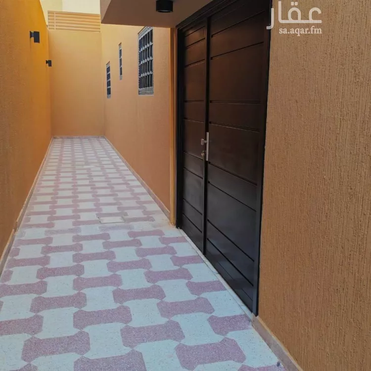 فيلا للبيع في شارع بحرة, حي عرقة, مدينة الرياض, منطقة الرياض صورة 2
