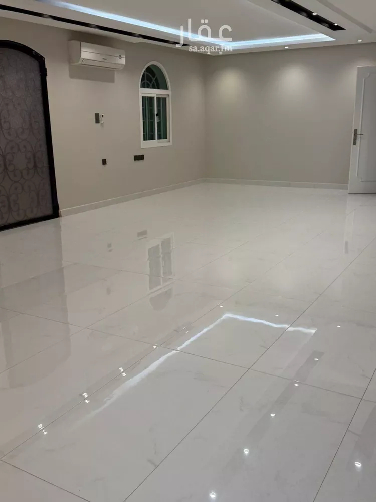 فيلا للإيجار في شارع عبدالعزيز محمد المبارك, حي النخيل, مدينة الرياض, منطقة الرياض صورة 5