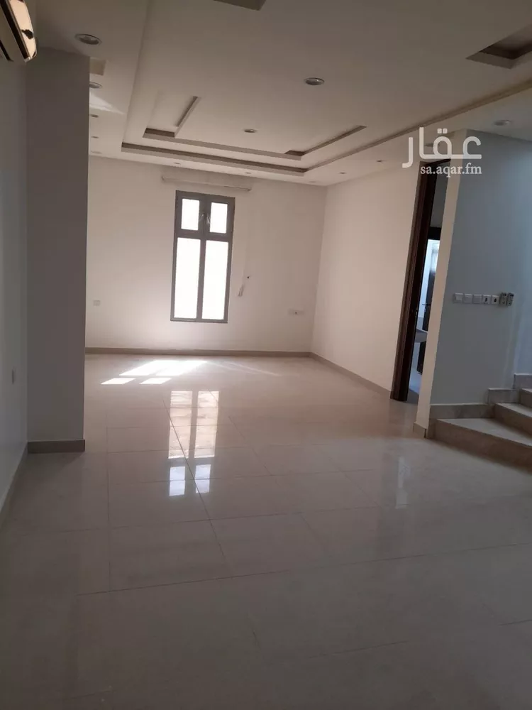 فيلا للإيجار في شارع رقم 371, حي الملقا, مدينة الرياض, منطقة الرياض صورة 4